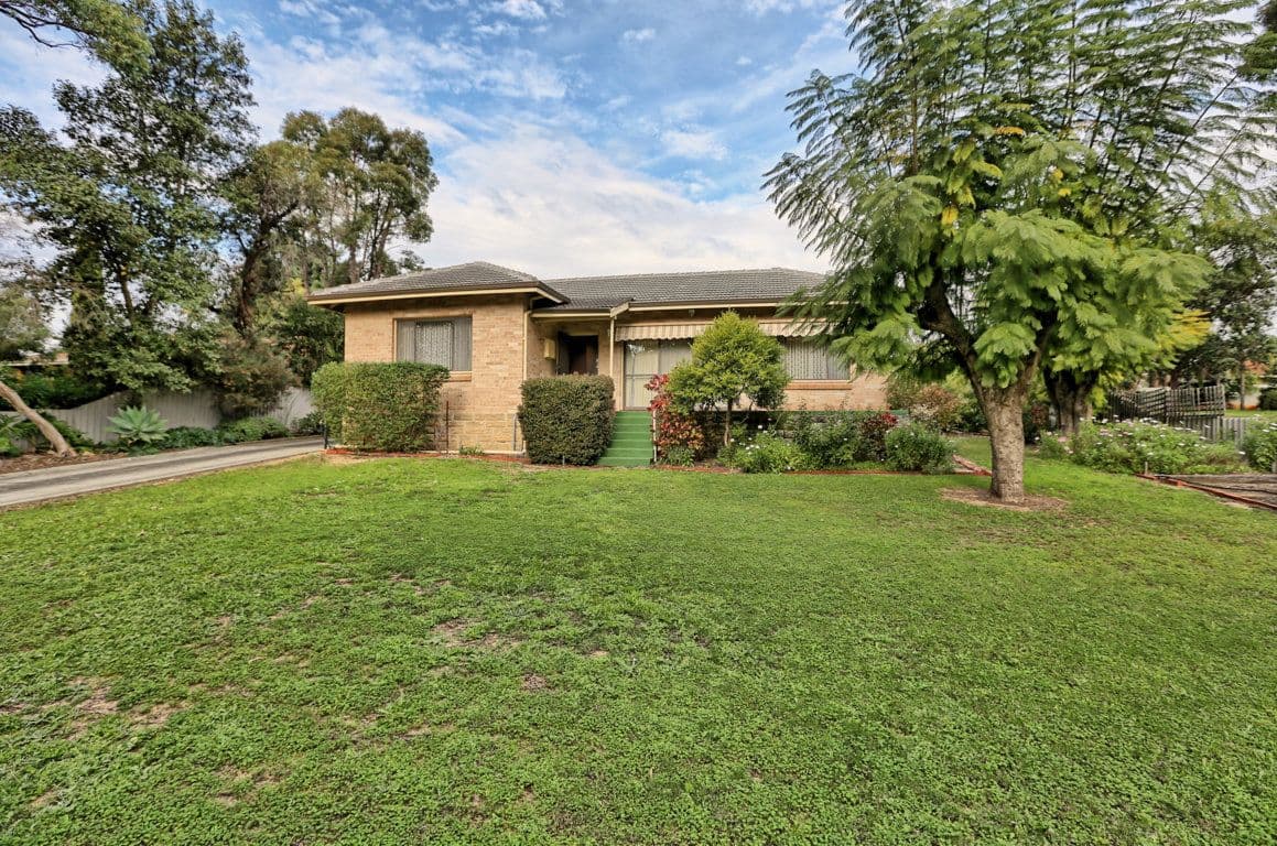 56 Verna Street, GOSNELLS WA 6110, Gosnells - Thumbnail 3