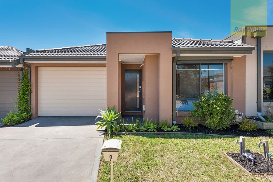9 Saint Road, Craigieburn VIC 3064, Craigieburn - Image 1