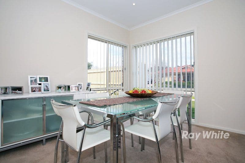 25 Boronia Avenue, CRANBOURNE VIC 3977, Cranbourne - Thumbnail 7