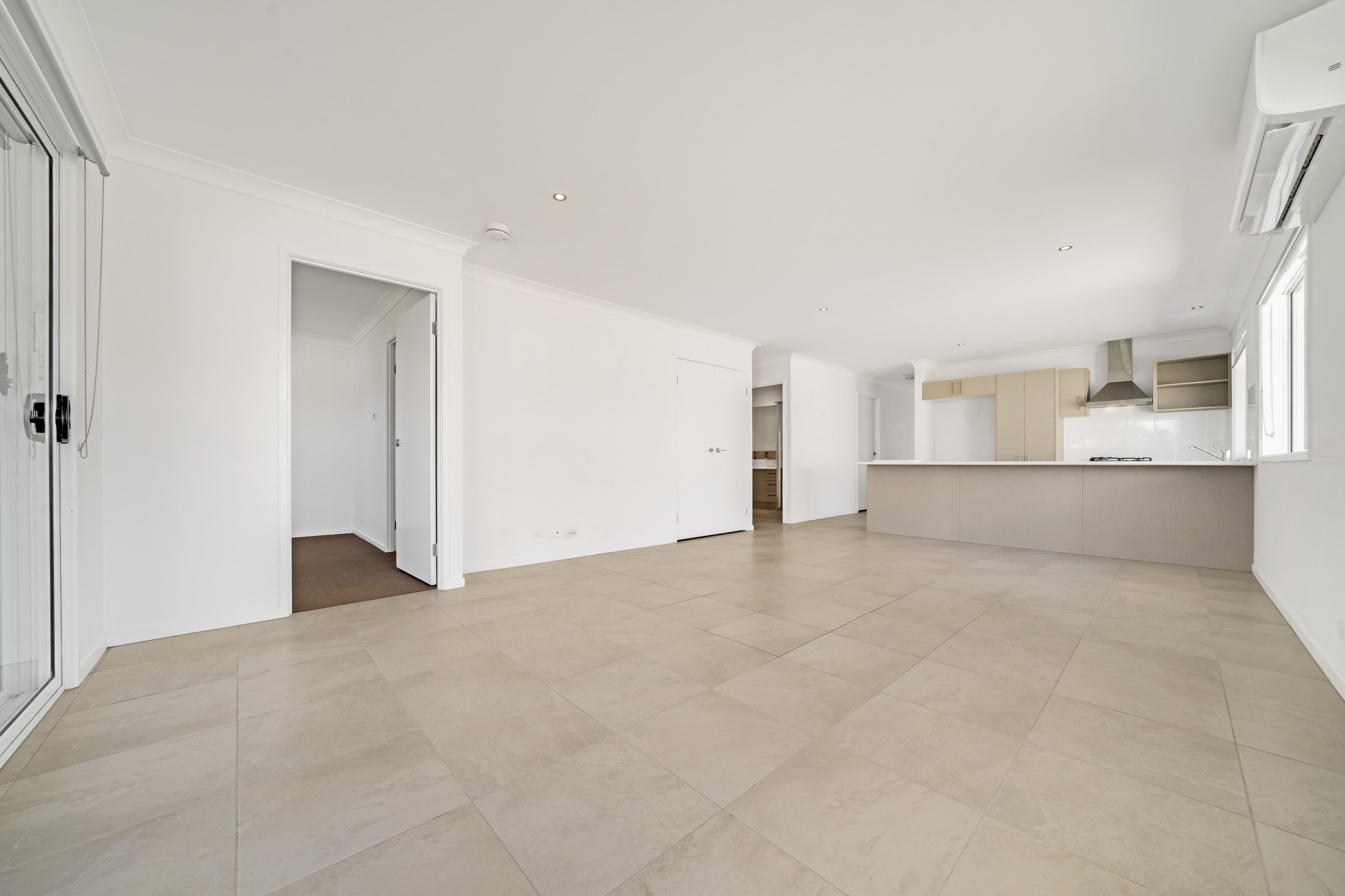 50 Russell Drive, Redbank Plains QLD 4301, Redbank Plains - Thumbnail 7