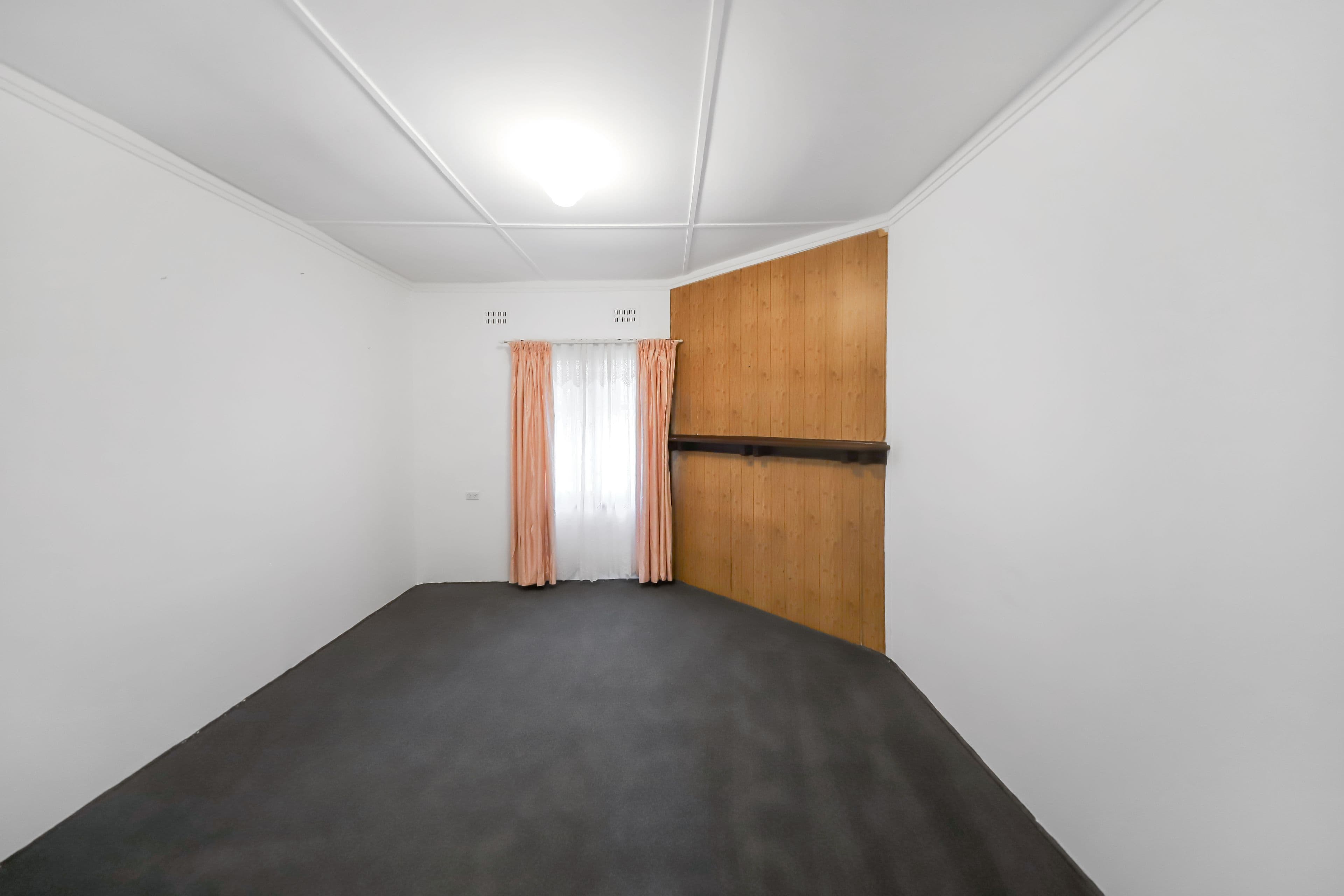 85 Clarke Street, Tumut NSW 2720, Tumut - Thumbnail 6