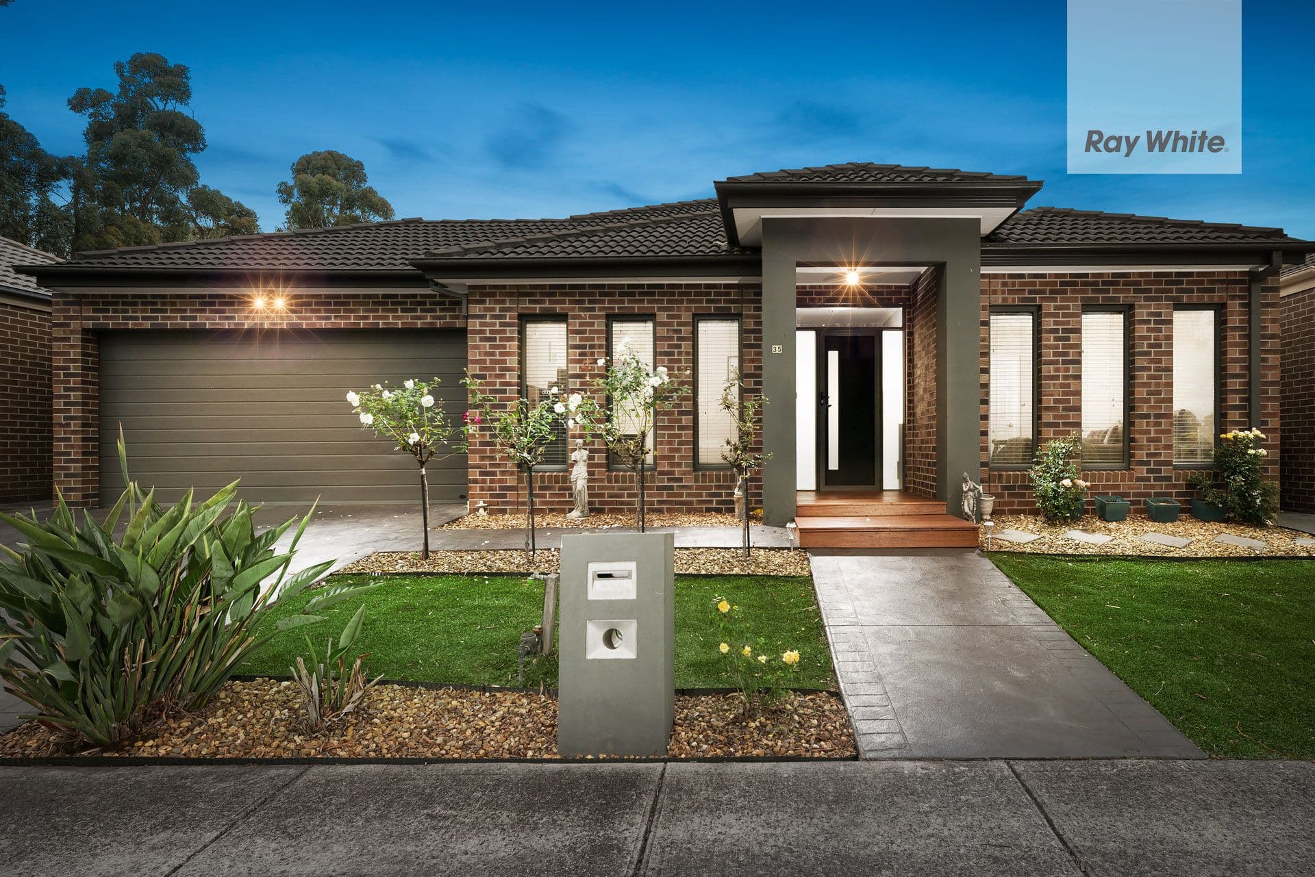 35 Carinya Crescent, South Morang VIC 3752, South Morang - Image 1