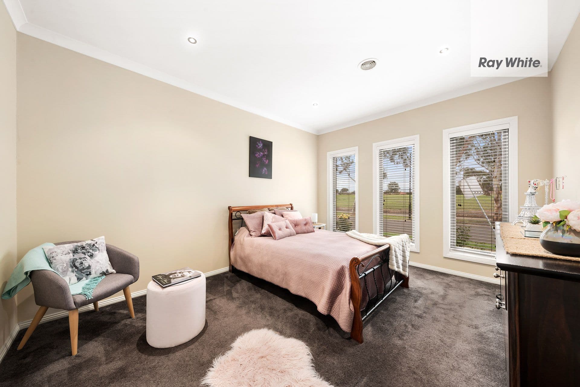 35 Carinya Crescent, South Morang VIC 3752, South Morang - Thumbnail 8