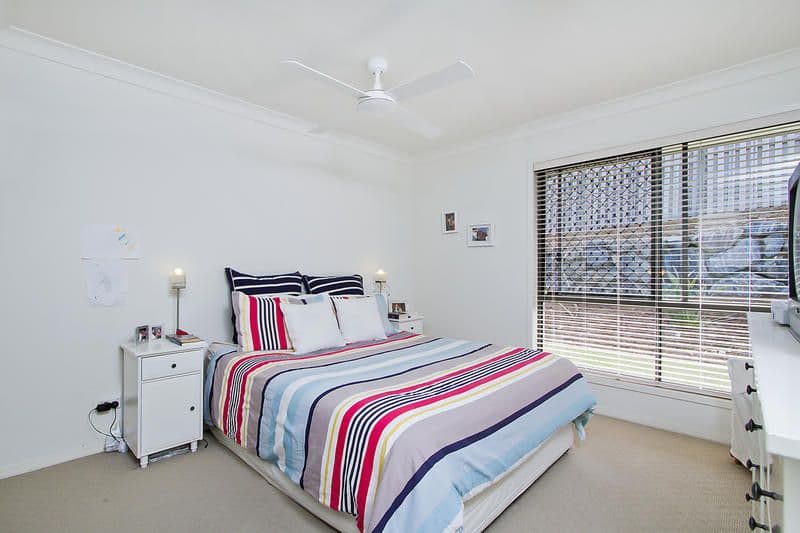 9 Beaumont Crescent, PACIFIC PINES QLD 4211, Pacific Pines - Thumbnail 8