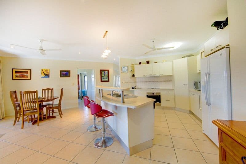14 Aquamarine Drive, KIRWAN QLD 4817, Kirwan - Thumbnail 3