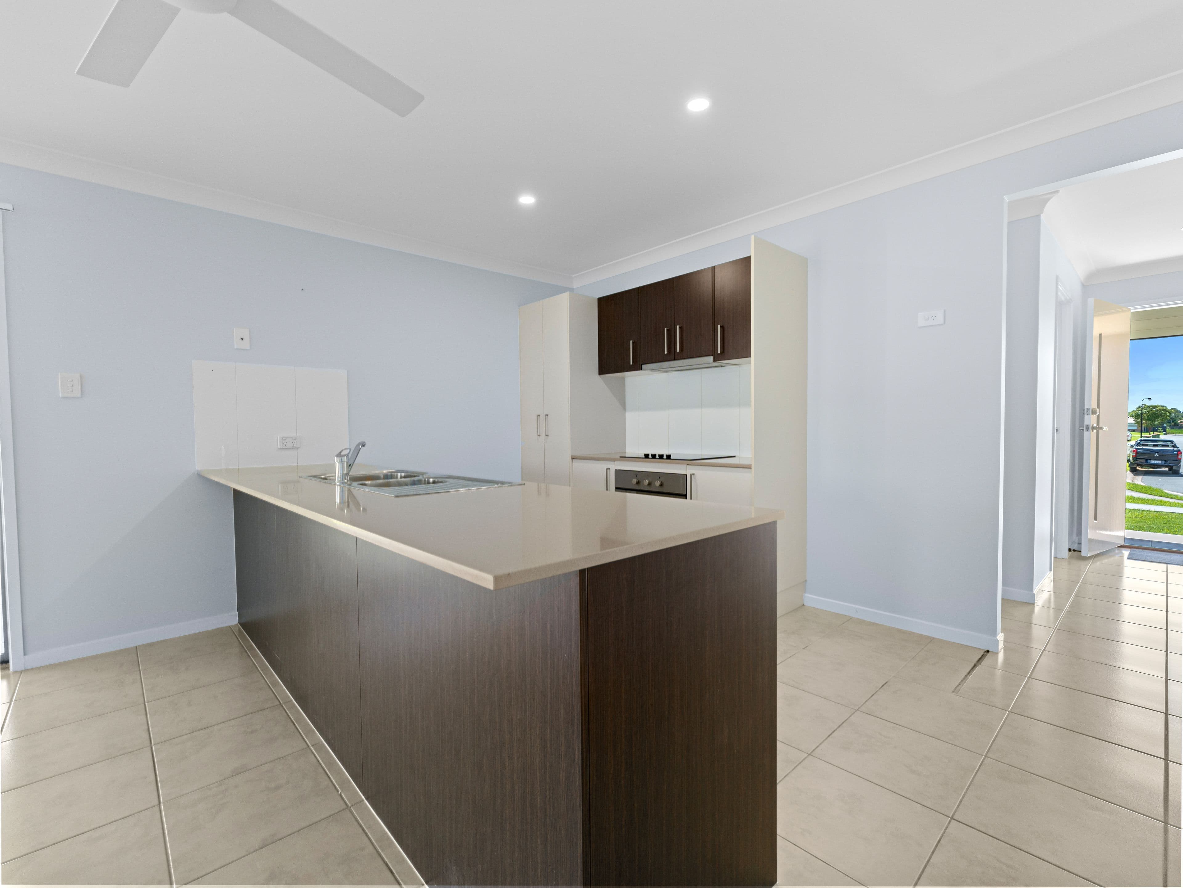 60 Vivian Hancock Drive, North Booval QLD 4304, North Booval - Thumbnail 8