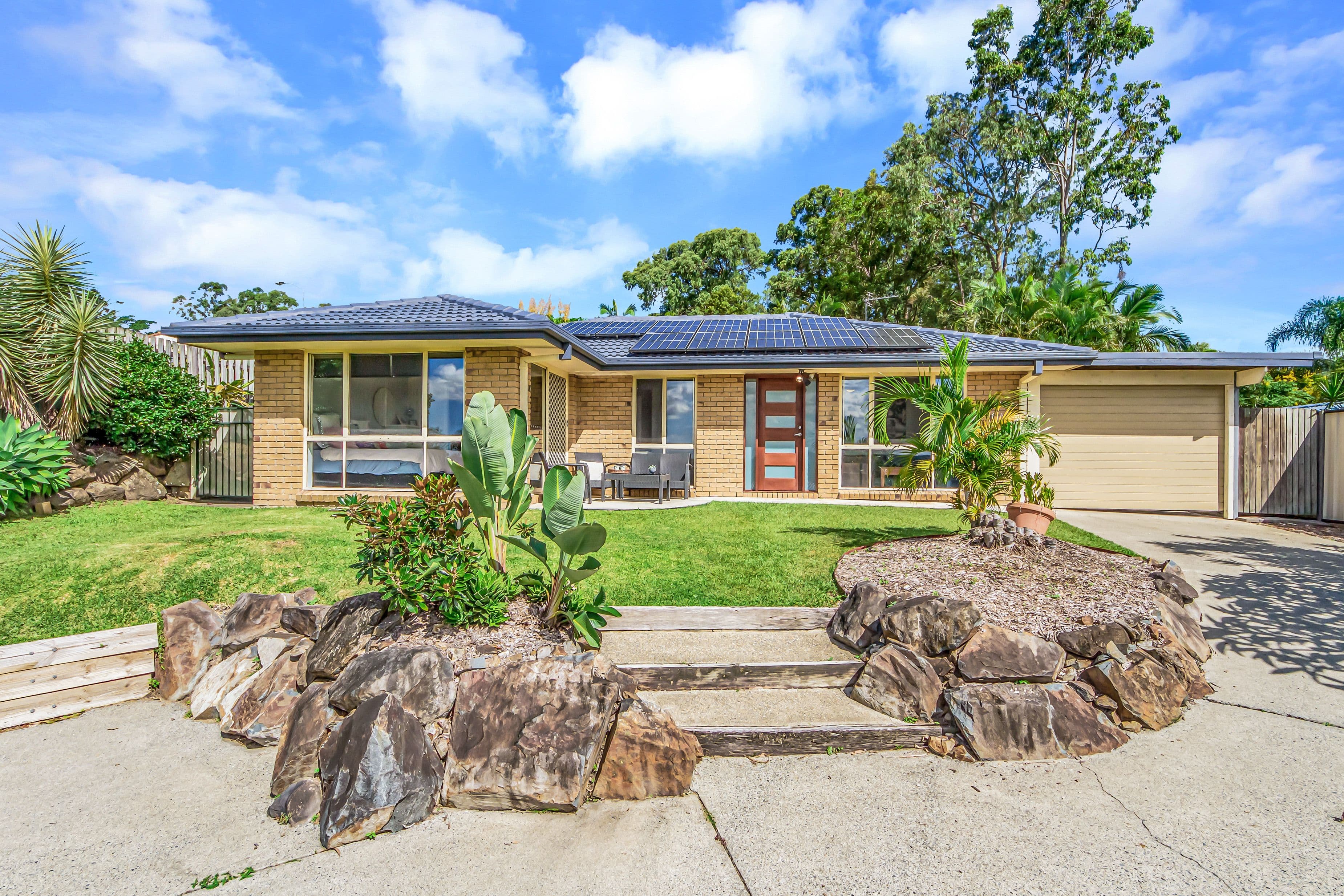 4 Macdougall Street, Highland Park QLD 4211, Highland Park - Thumbnail 2