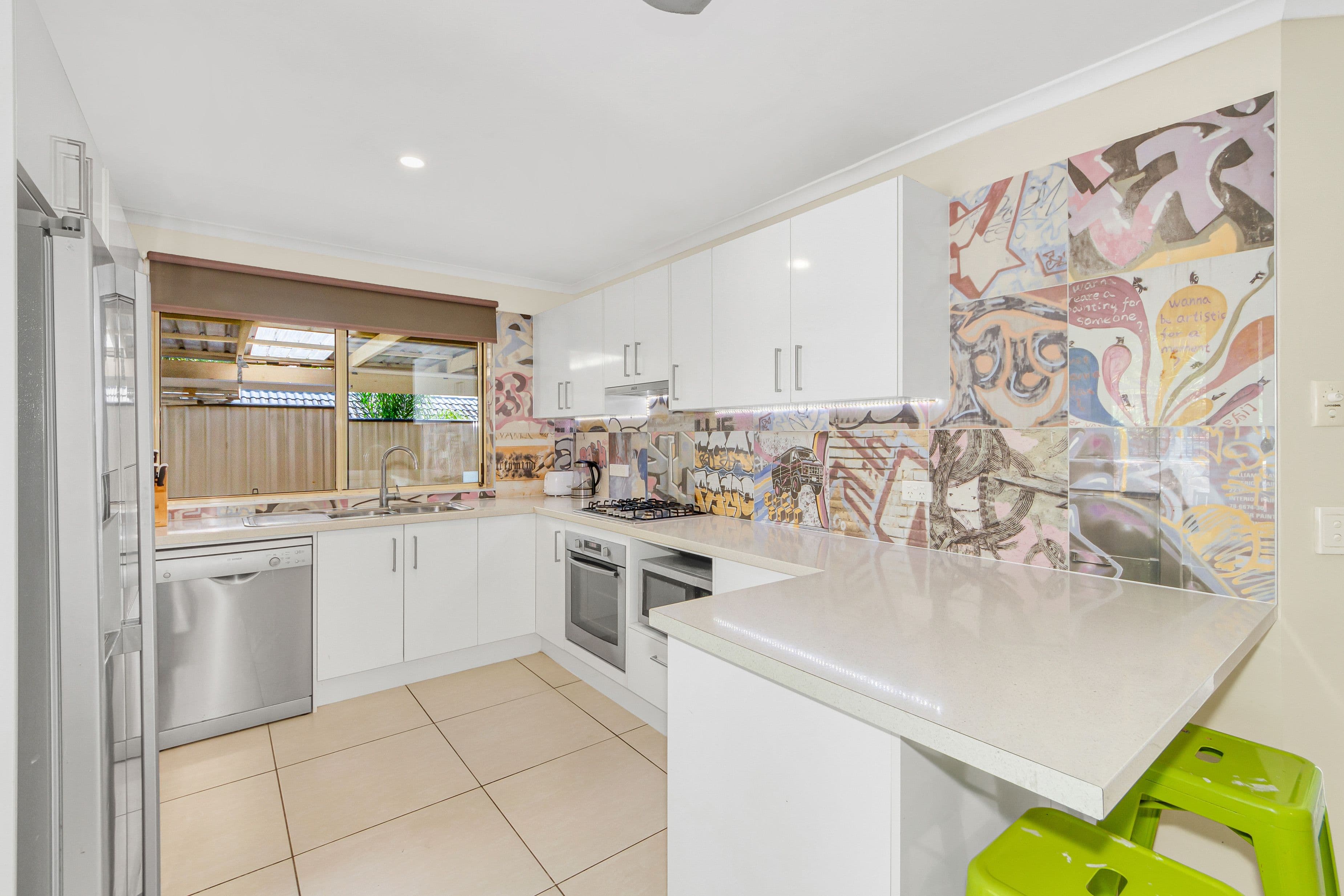 4 Macdougall Street, Highland Park QLD 4211, Highland Park - Thumbnail 5