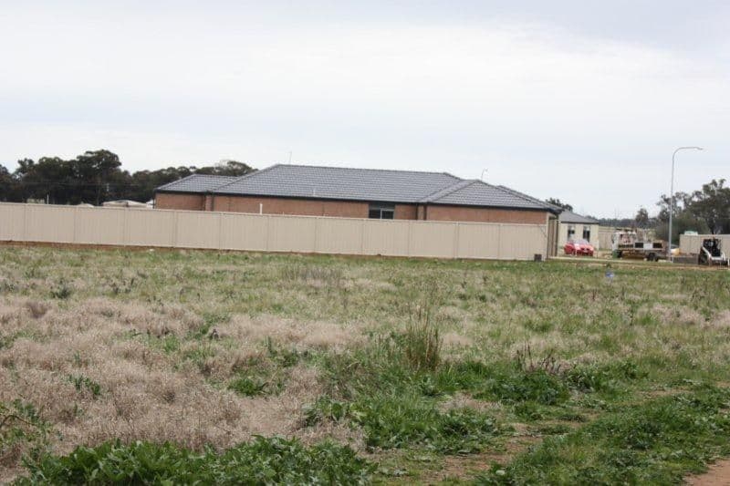 10 Davidson Court, COROWA NSW 2646, Corowa - Thumbnail 3