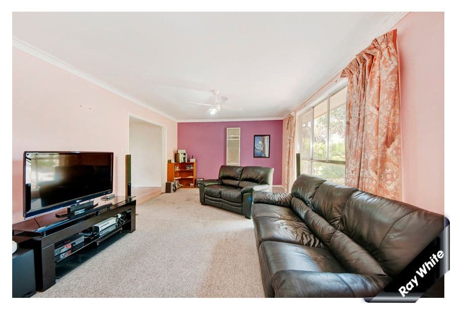24 Badimara Street, WARAMANGA ACT 2611, Waramanga - Thumbnail 2