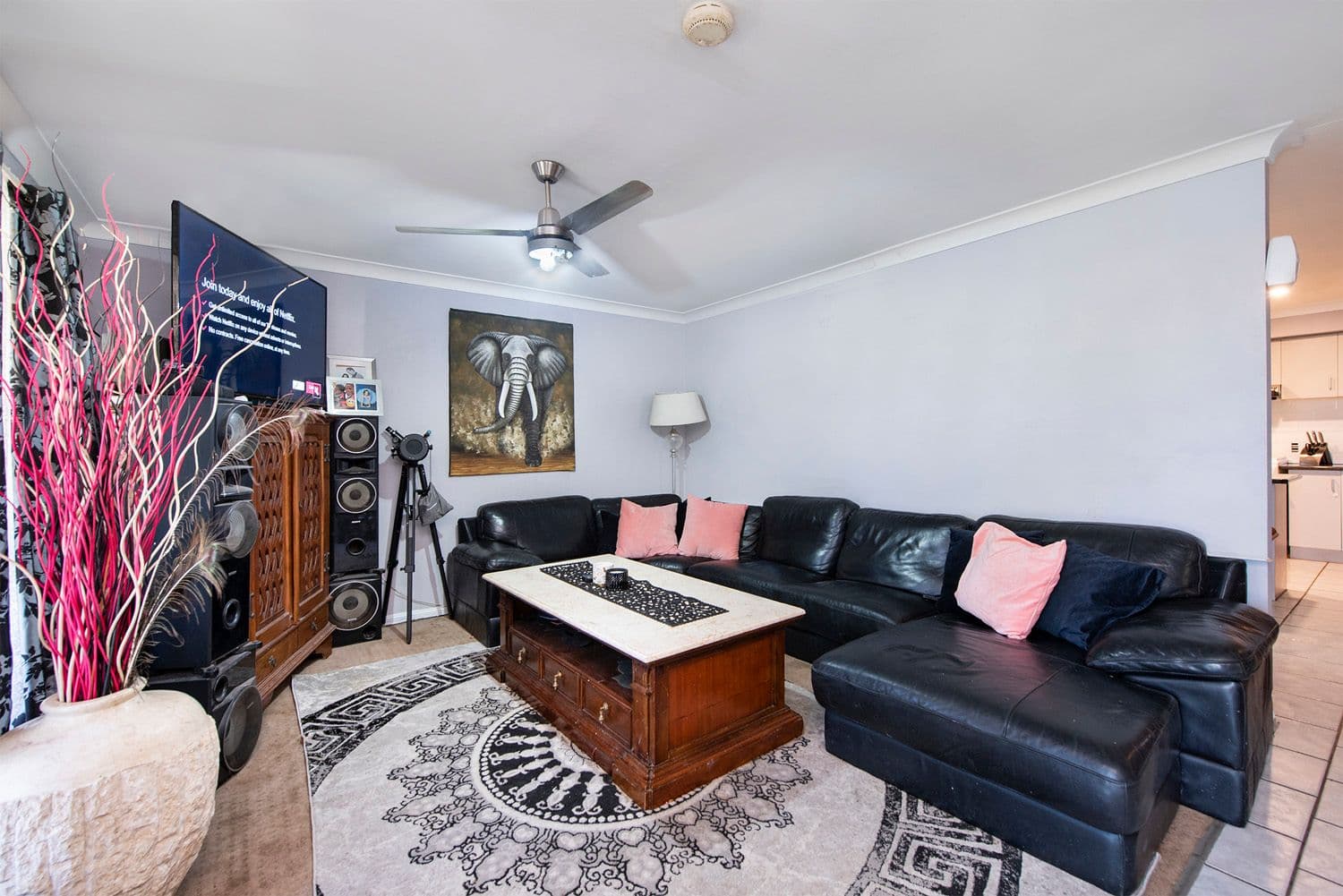 11 Yalumba Street, Kingston QLD 4114, Kingston - Thumbnail 2