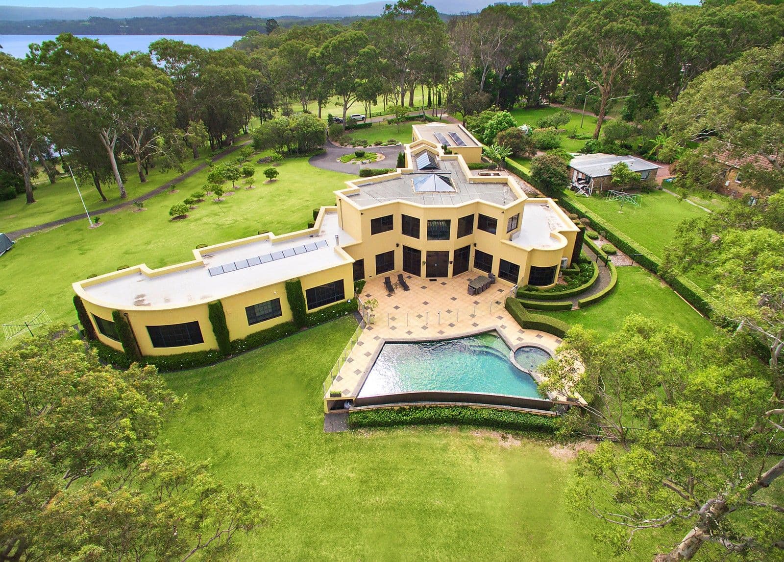 141 Parmelia Drive, Taylors Lakes - Thumbnail 5