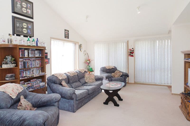 6-8  Corangamite Drive, CORIO VIC 3214, Corio - Thumbnail 3