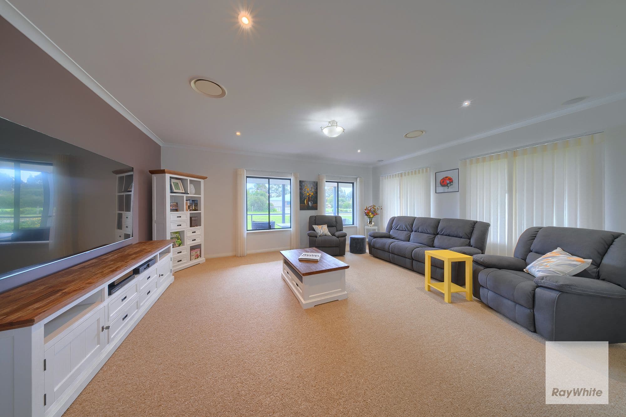 10 Warrenup Place, Warrenup WA 6330, Warrenup - Thumbnail 4