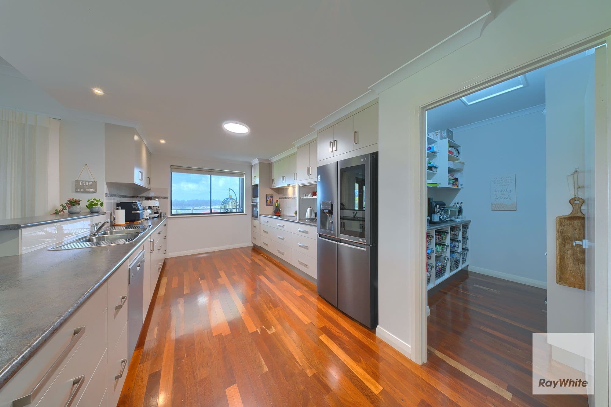 10 Warrenup Place, Warrenup WA 6330, Warrenup - Thumbnail 8