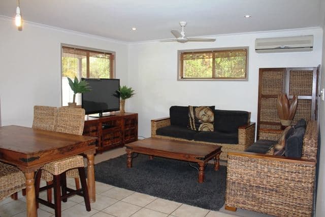 28 Harlow Crescent, TEWANTIN QLD 4565, Tewantin - Thumbnail 2