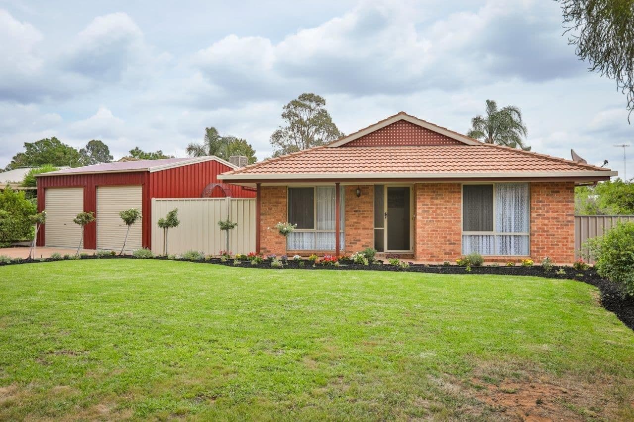 17 Helen Court, Mildura VIC 3500, Mildura - Image 1