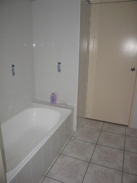 16 Torch Street, South Bathurst, NSW, 2795, South Bathurst - Thumbnail 3
