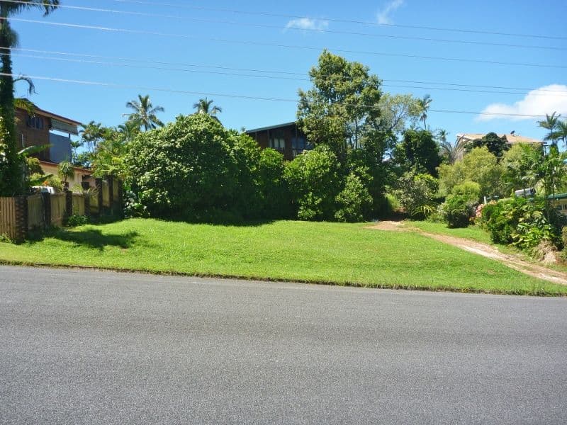 14 Bremner Street, MOOROOBOOL QLD 4870, Mooroobool - Thumbnail 4