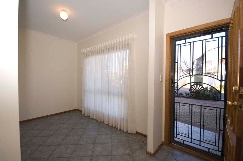 18 Walter Morris Drive, PORT ADELAIDE SA 5015, Port Adelaide - Thumbnail 3