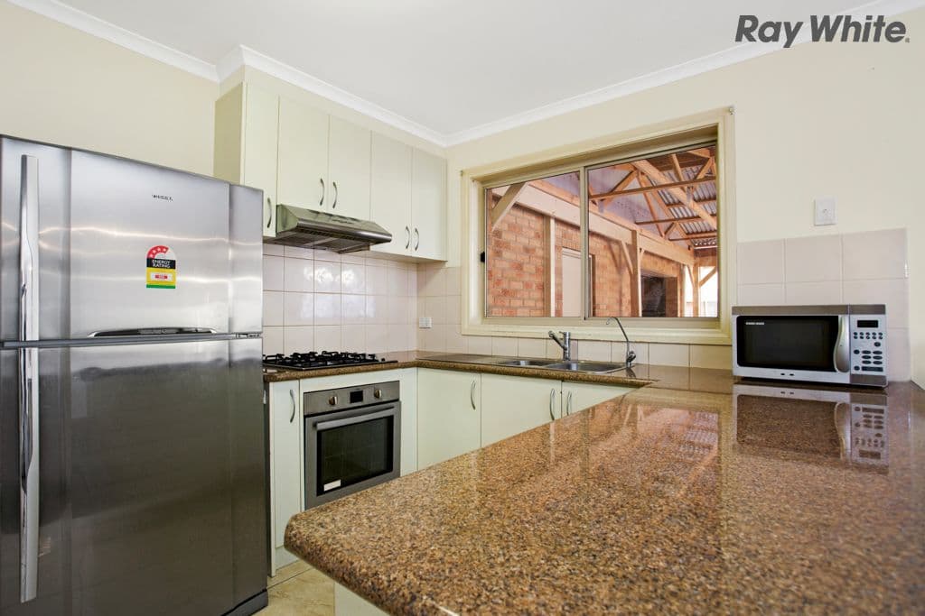 37 Hammerwood Avenue, Derrimut VIC 3030, Derrimut - Thumbnail 4