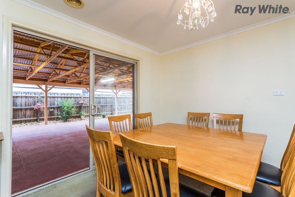 37 Hammerwood Avenue, Derrimut VIC 3030, Derrimut - Thumbnail 5