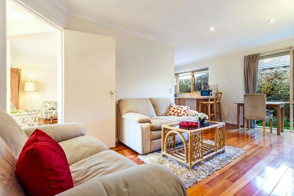 960 Station Street, BOX HILL NORTH VIC 3129, Box Hill North - Thumbnail 3