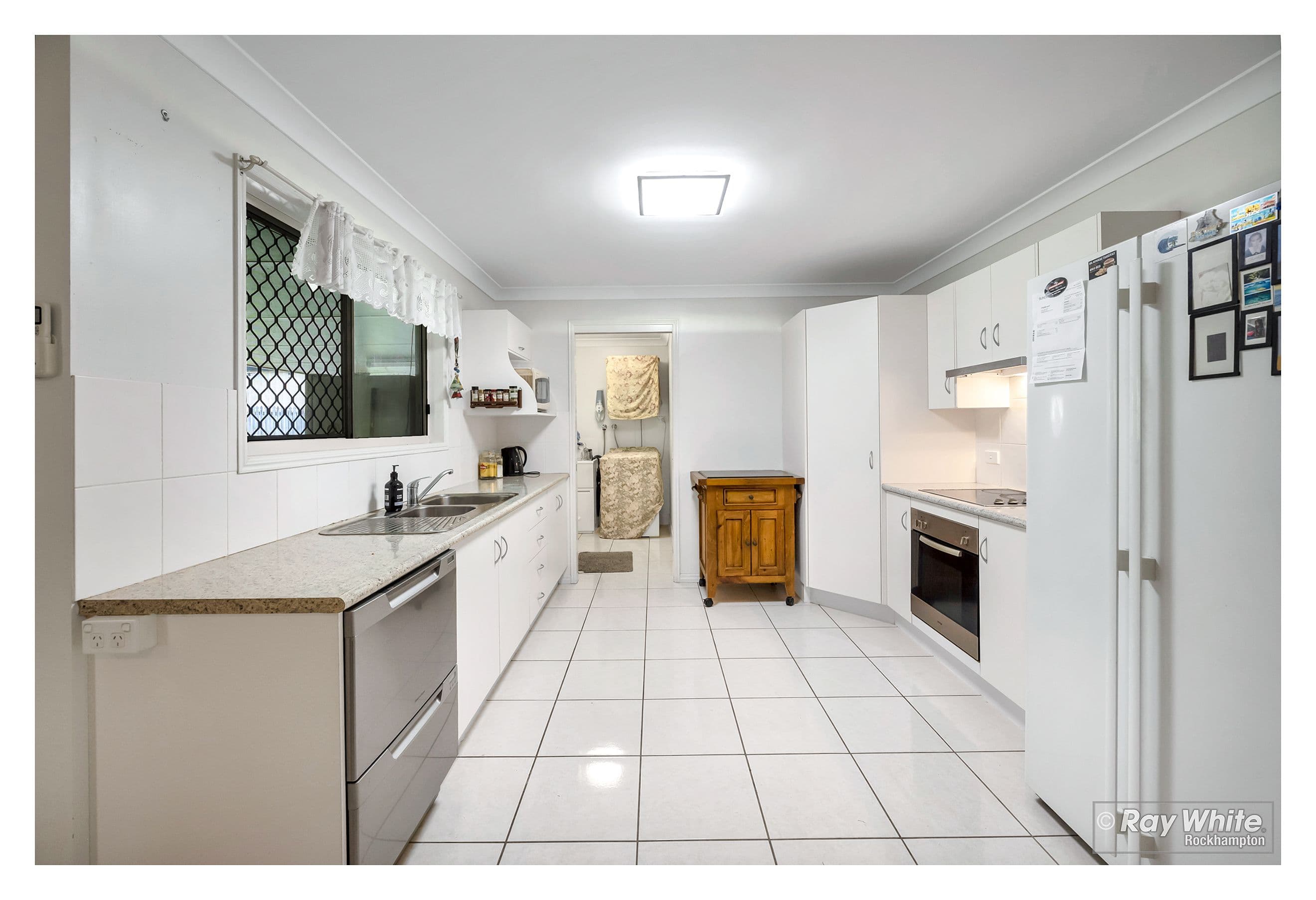 29 Primrose Avenue, Norman Gardens QLD 4701, Norman Gardens - Thumbnail 3