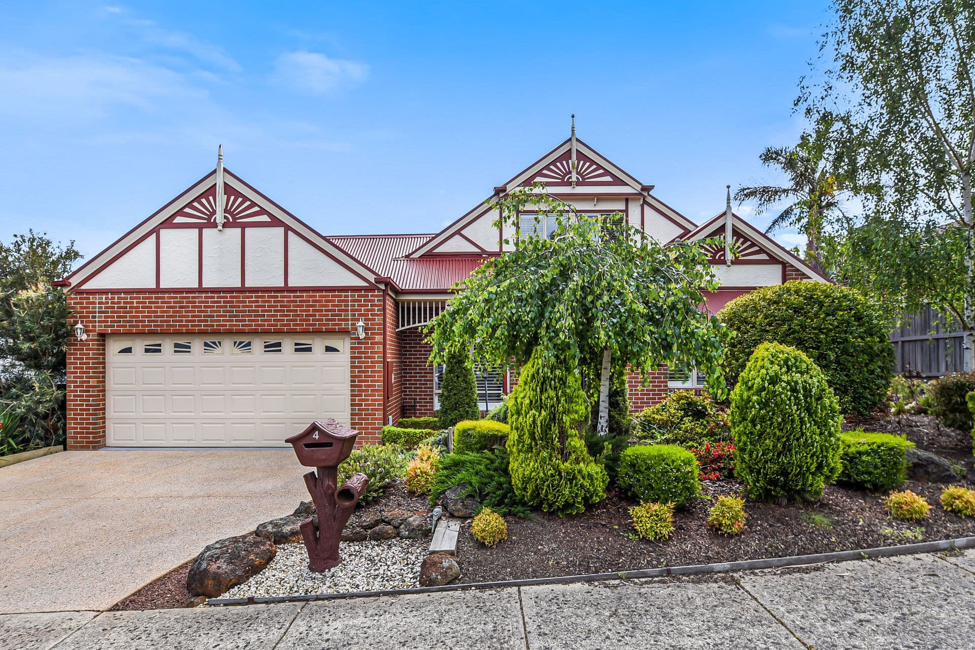 4 Haverbrack Drive, Berwick VIC 3806, Berwick - Image 1