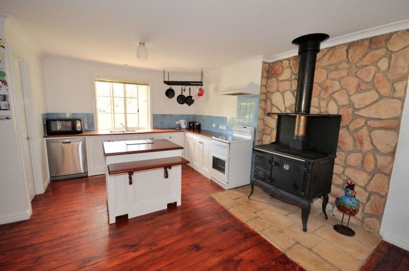 38  Native Hut Drive, TEESDALE VIC 3328, Teesdale - Thumbnail 5