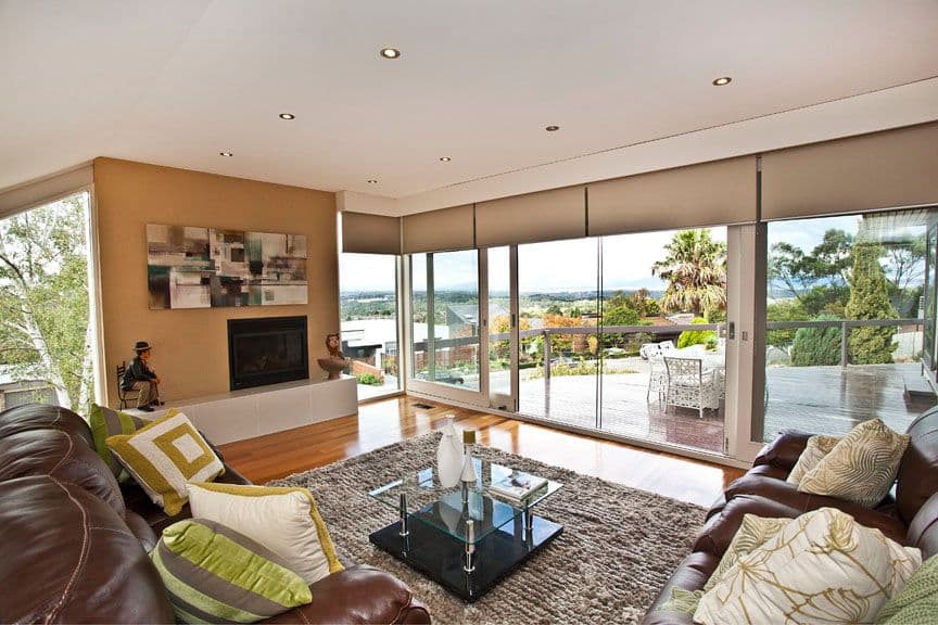 4 Stirling Crescent, GLEN WAVERLEY VIC 3150, Glen Waverley - Thumbnail 3