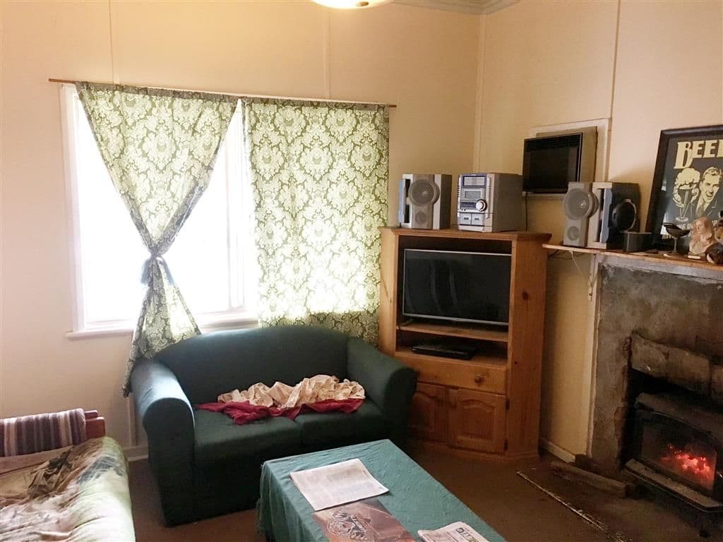 7 Batlow Avenue, Batlow NSW 2730, Batlow - Thumbnail 4