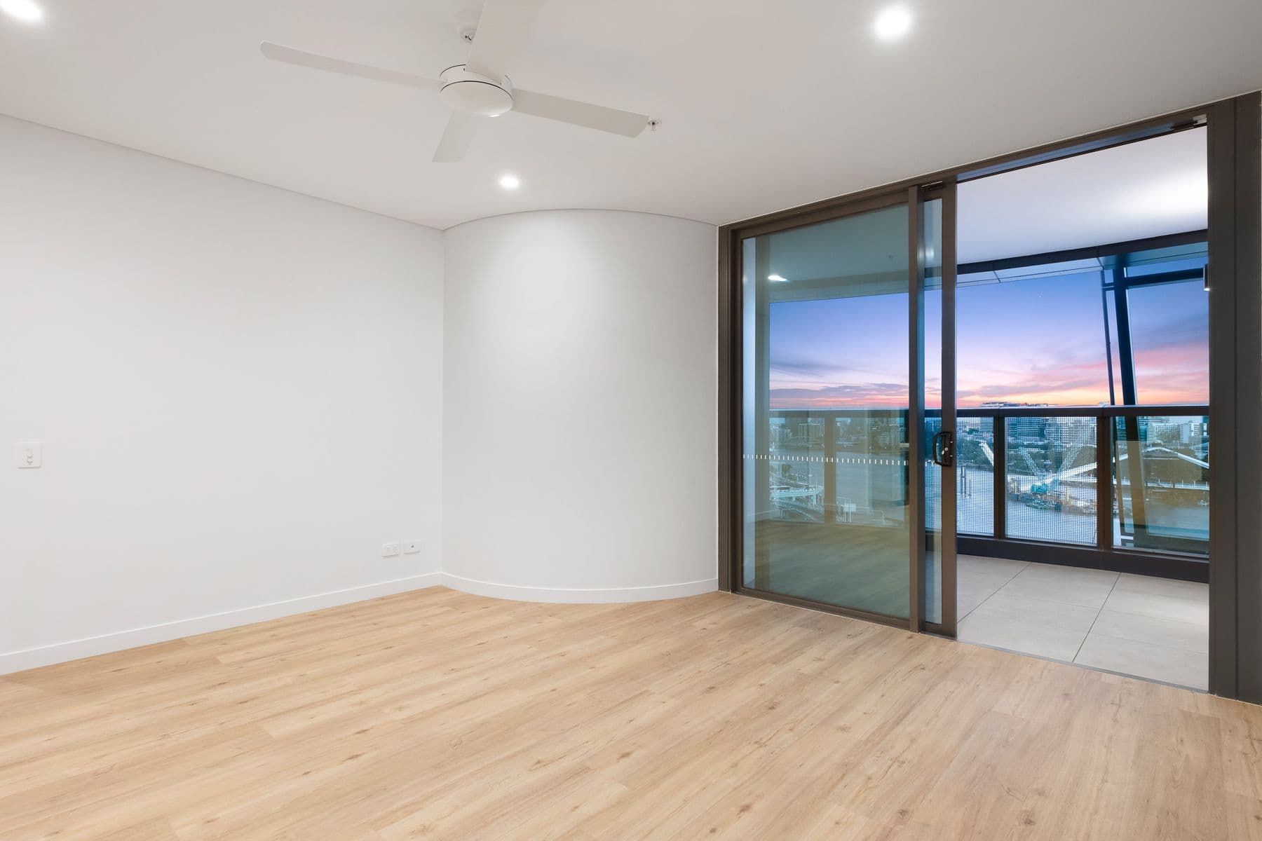 8 Adelaide Street, Brisbane City QLD 4000, Brisbane City - Thumbnail 2