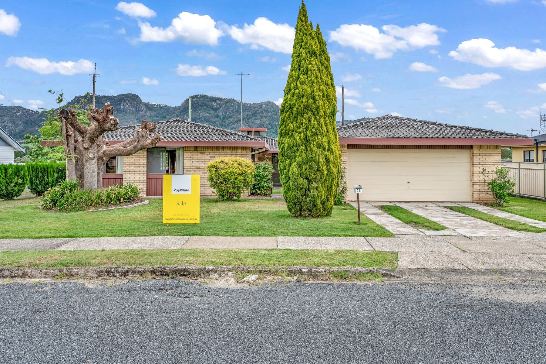 35 Barrington Street, Gloucester NSW 2422, Gloucester - Image 1