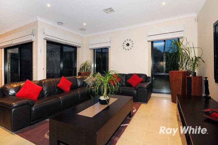9 Flowering Gum Lane, SANDHURST VIC 3977, Sandhurst - Thumbnail 6