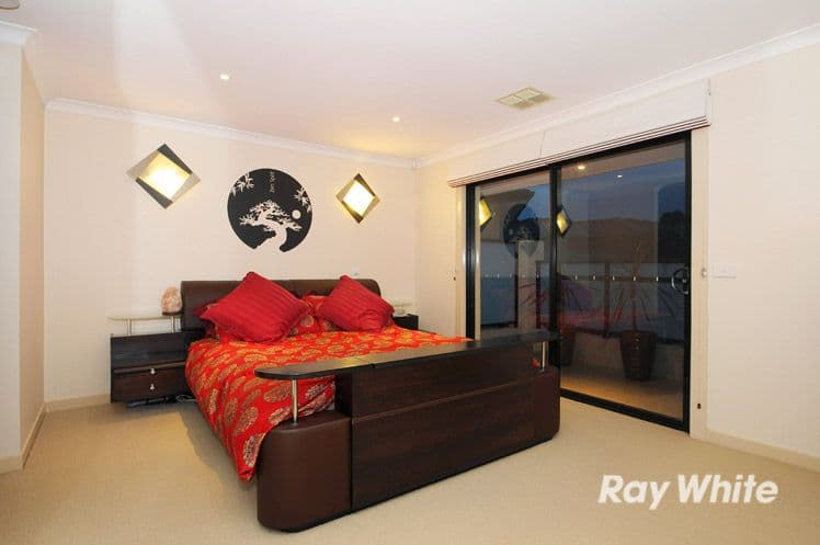 9 Flowering Gum Lane, SANDHURST VIC 3977, Sandhurst - Thumbnail 8