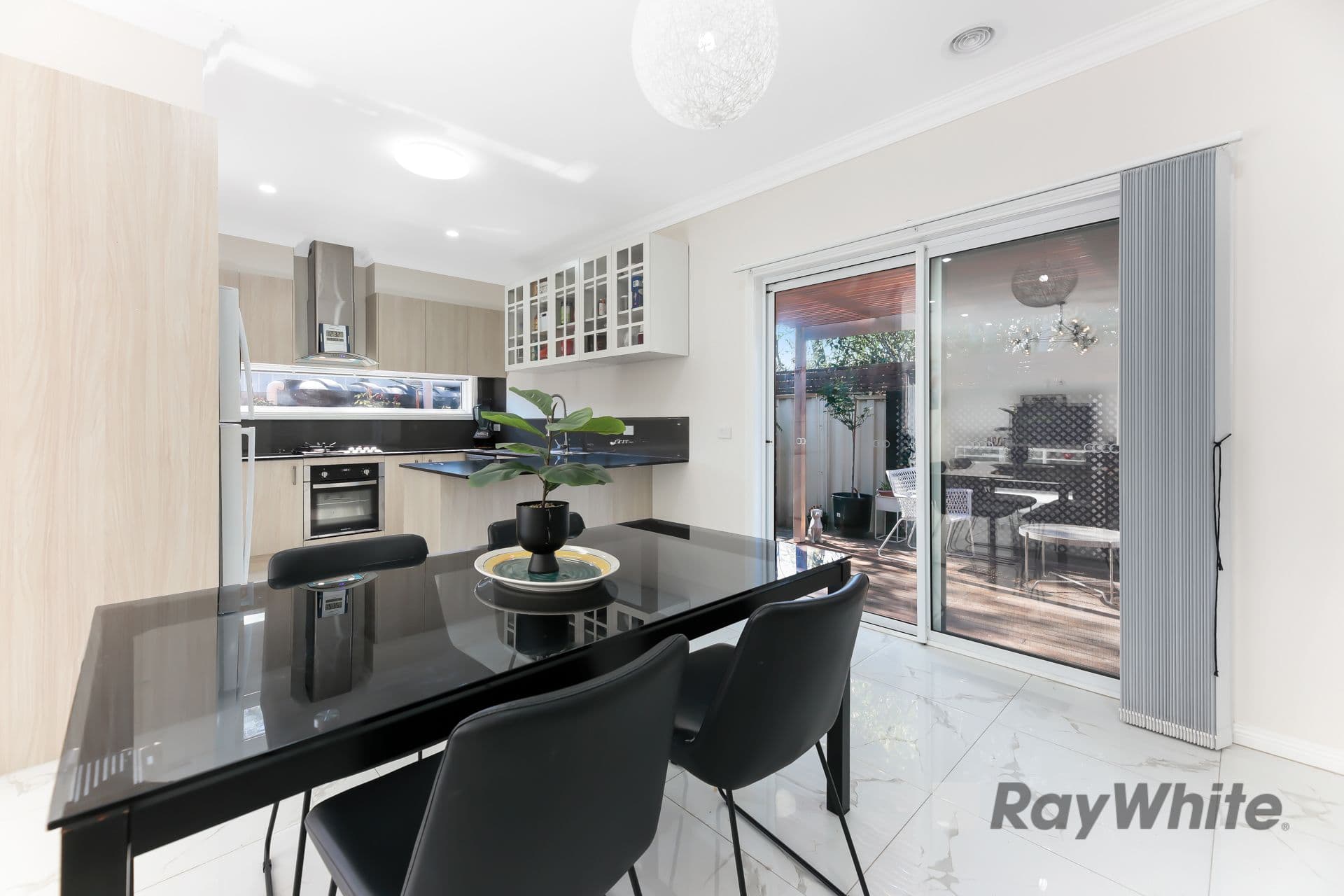 13 Mary Street, Hampton Park VIC 3976, Hampton Park - Thumbnail 5