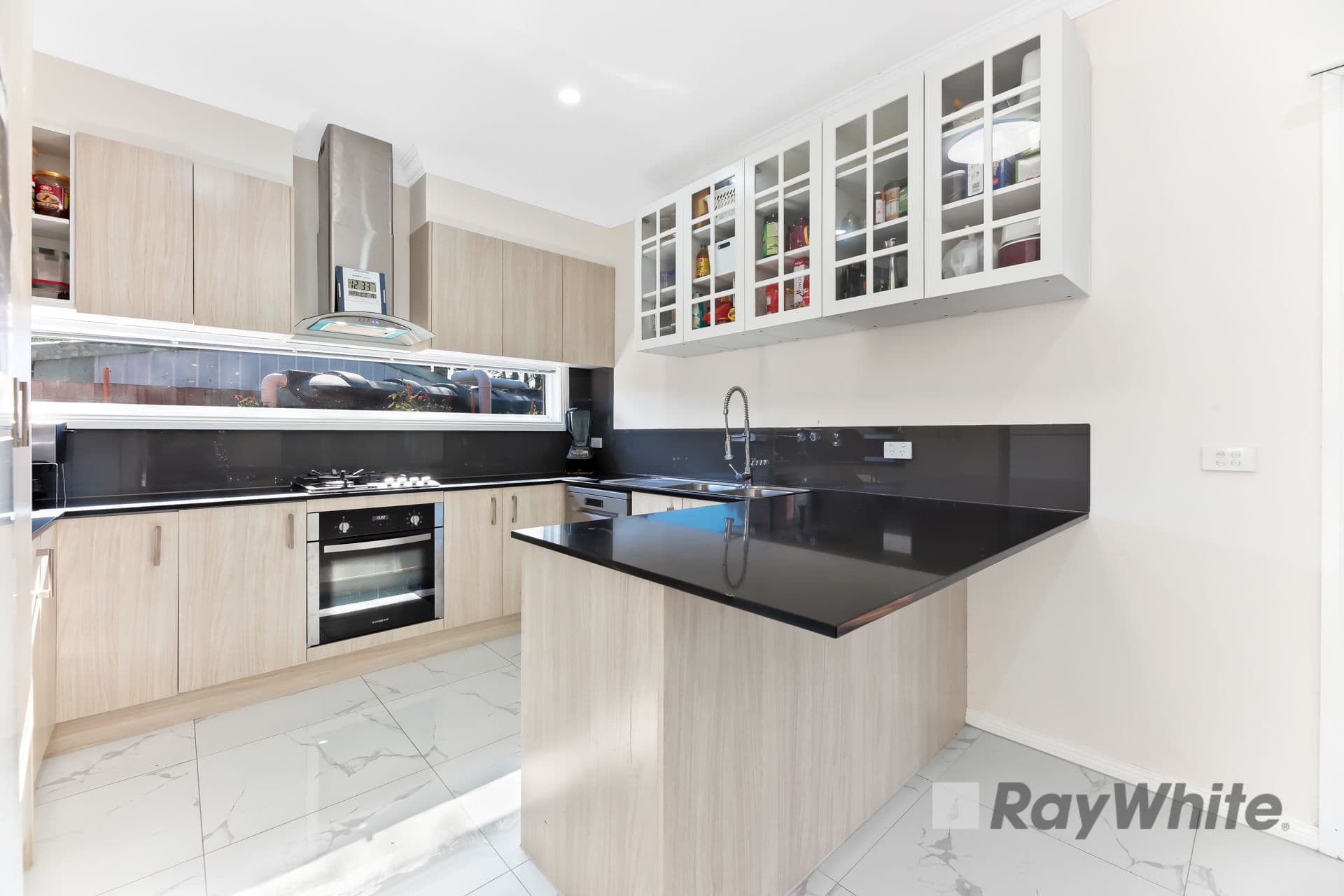 13 Mary Street, Hampton Park VIC 3976, Hampton Park - Thumbnail 6