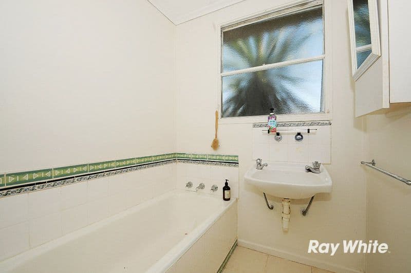 36 Valepark Crescent, CRANBOURNE VIC 3977, Cranbourne - Thumbnail 8
