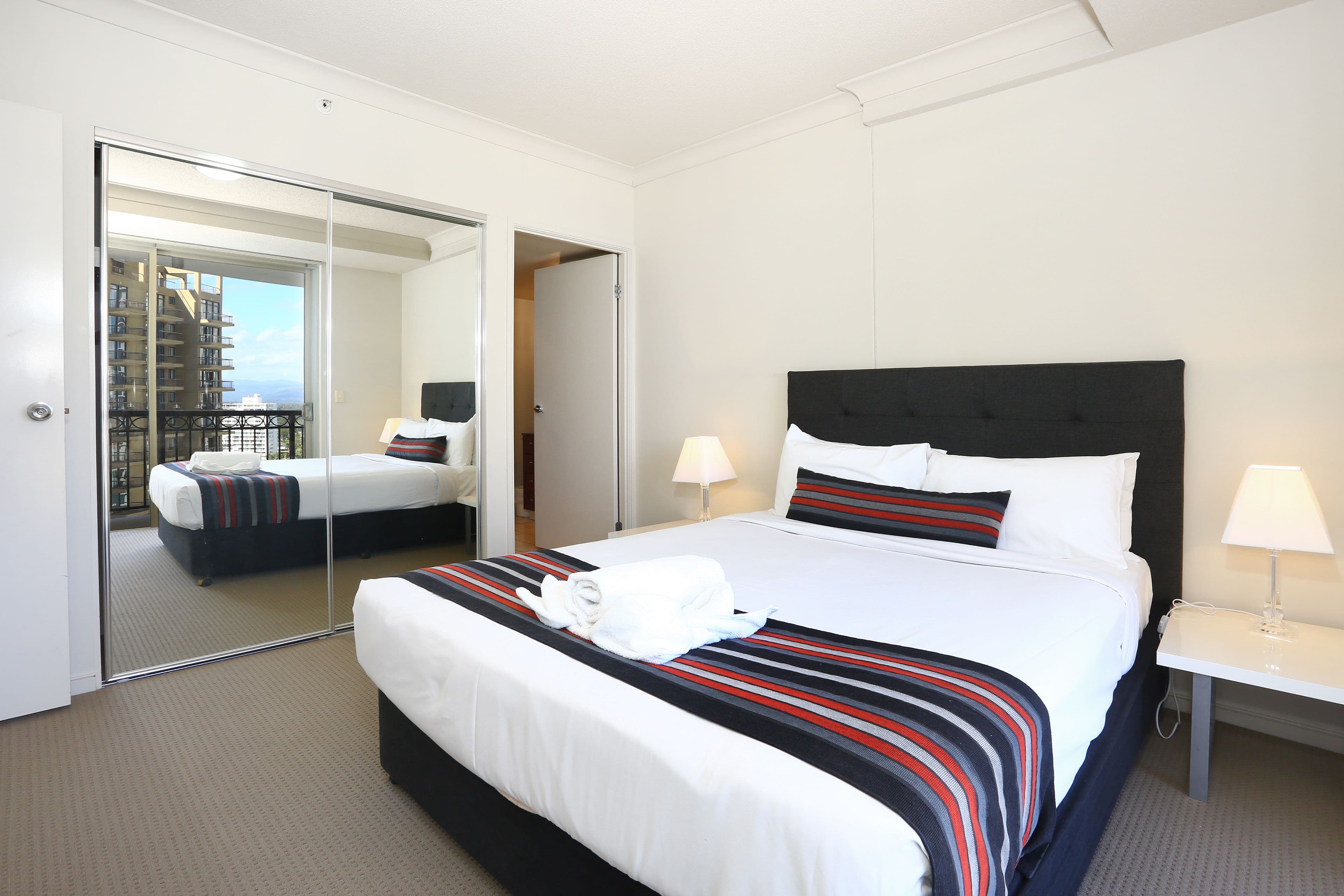 2131 'Chevron Renaissance' 23 Ferny Avenue, Surfers Paradise QLD 4217, Surfers Paradise - Thumbnail 7
