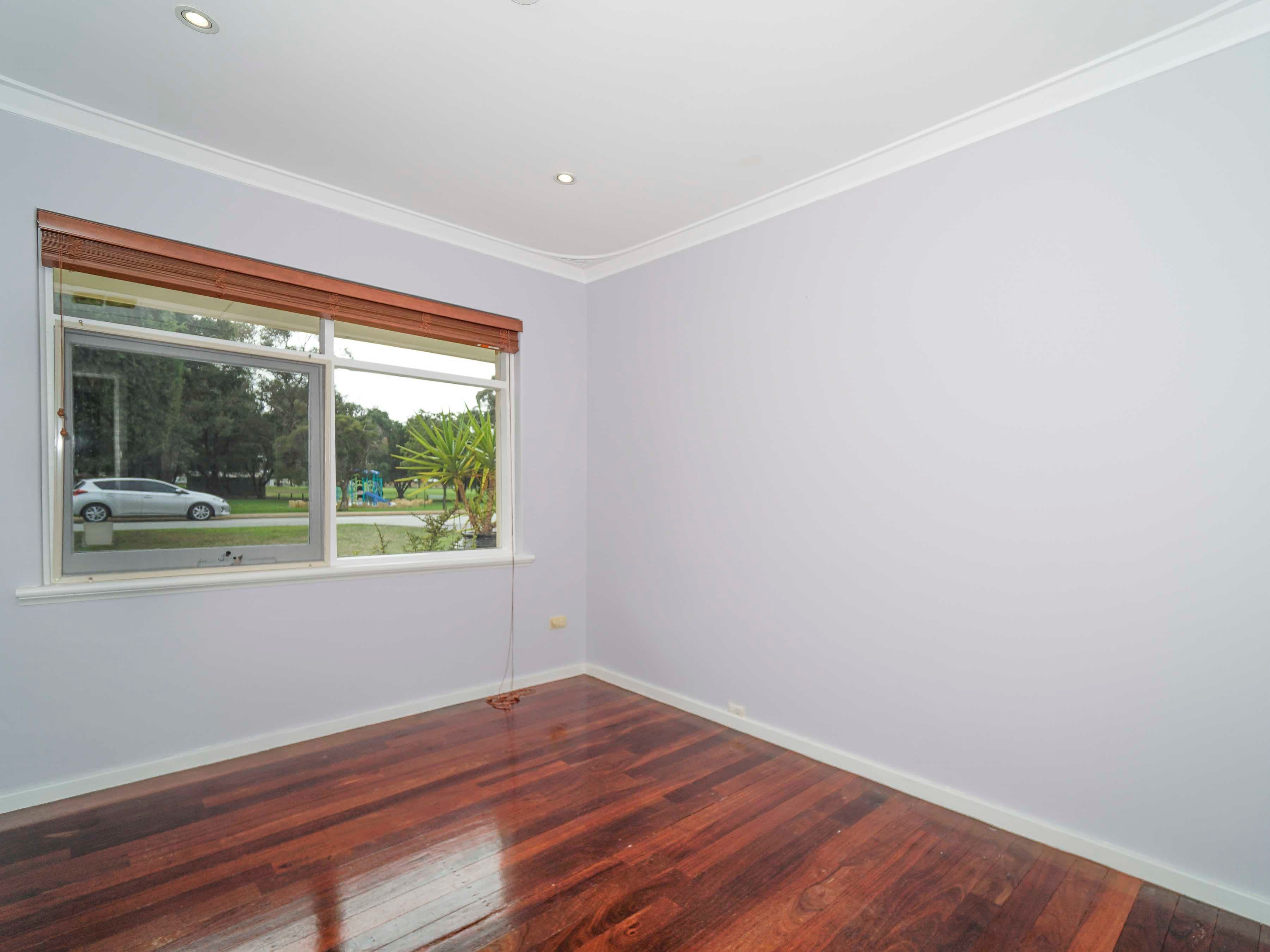 356 Robinson Avenue, Cloverdale WA 6105, Cloverdale - Thumbnail 7