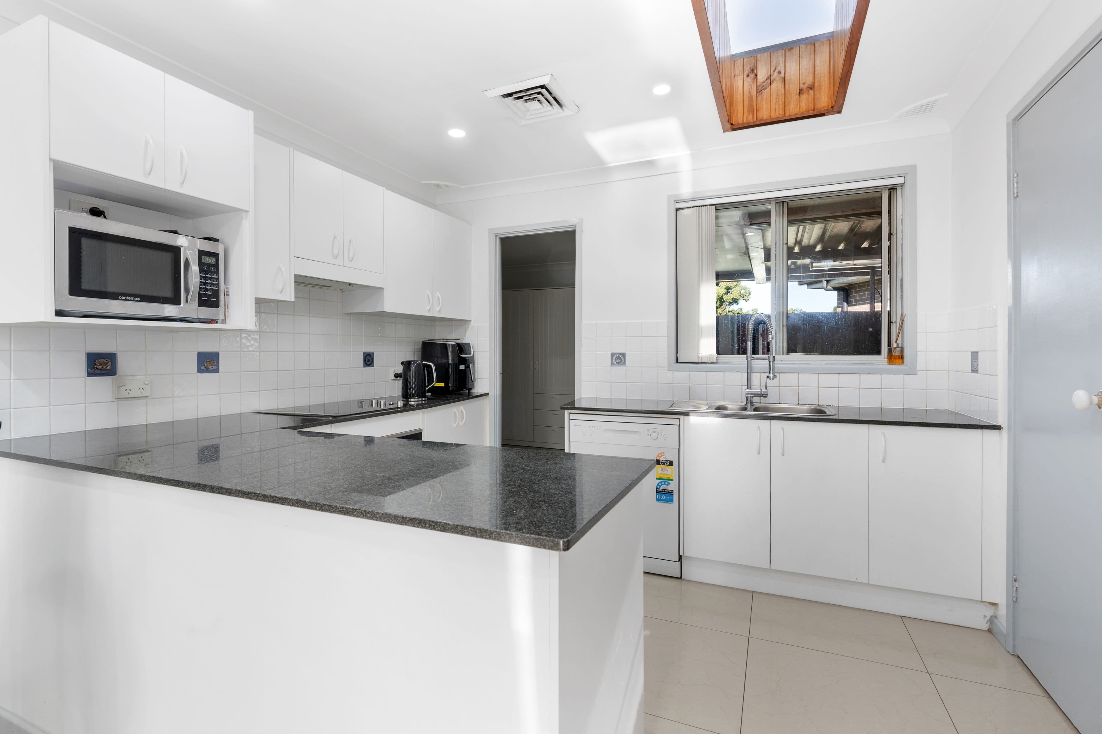 6 & 6A Upwey Place, St Johns Park NSW 2176, St Johns Park - Thumbnail 2