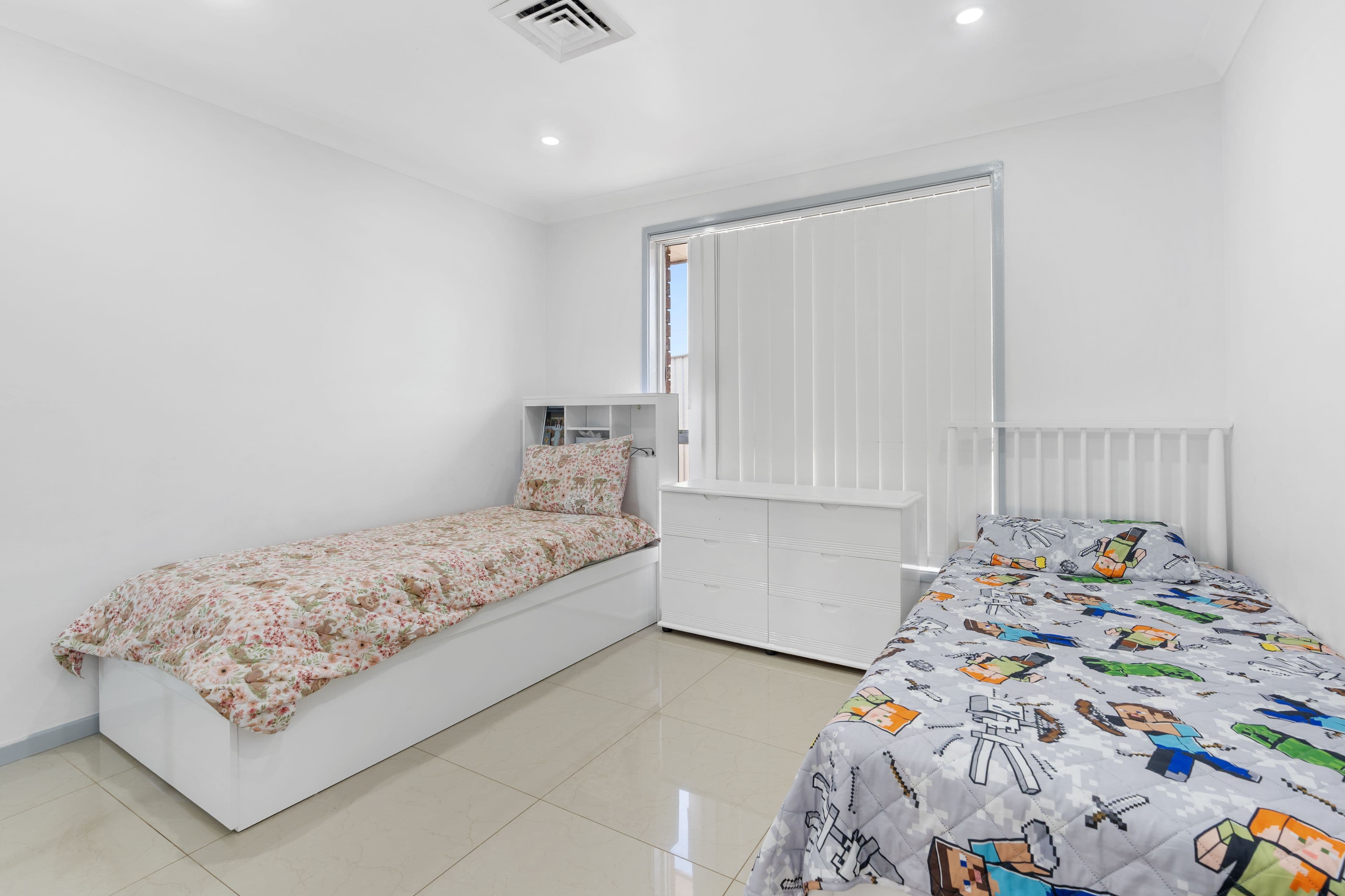 6 & 6A Upwey Place, St Johns Park NSW 2176, St Johns Park - Thumbnail 6
