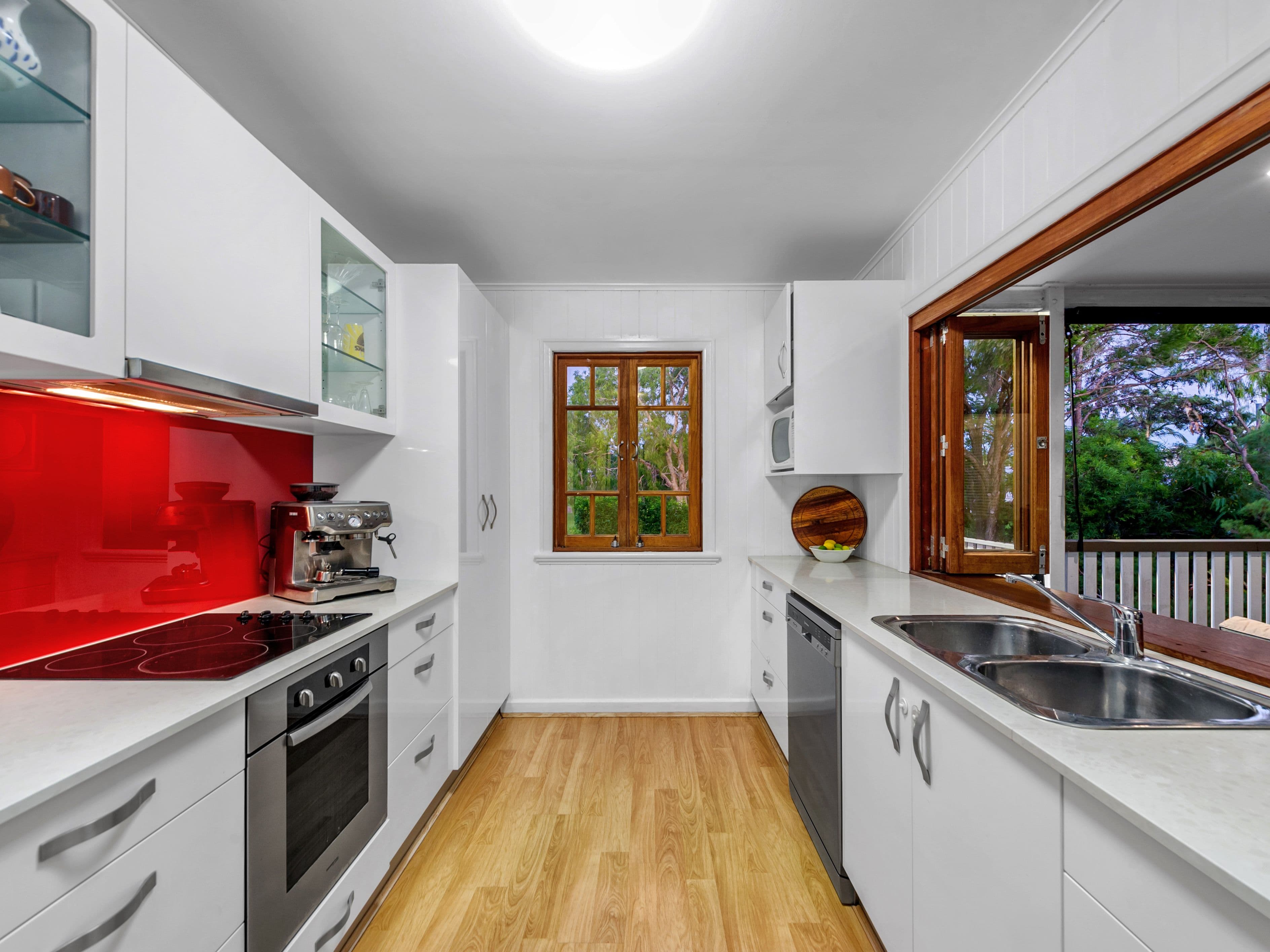 15 Burke Street, Coorparoo QLD 4151, Coorparoo - Thumbnail 4