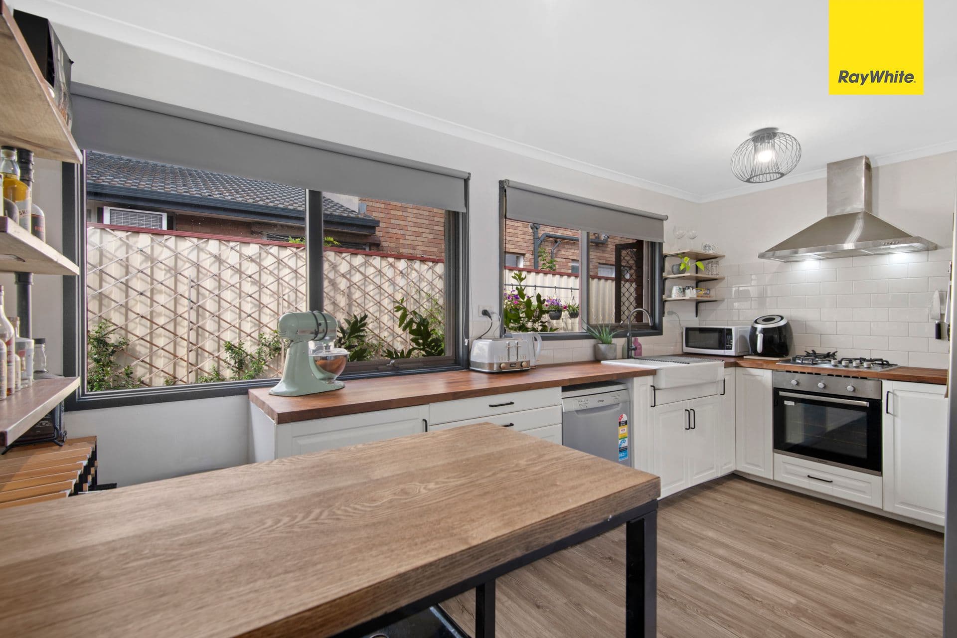 33-35 Henry Street, Melton VIC 3337, Melton - Thumbnail 5