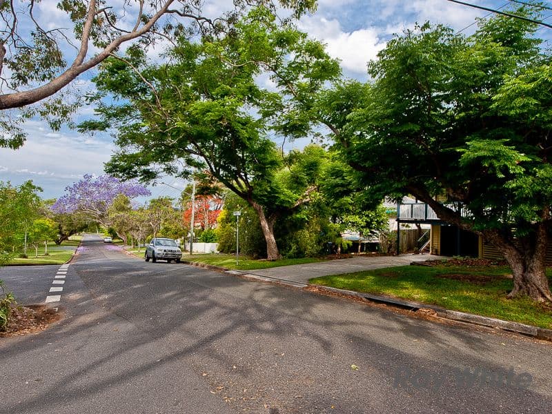 46 Elbury Street, Mitchelton QLD 4053, Mitchelton - Thumbnail 2