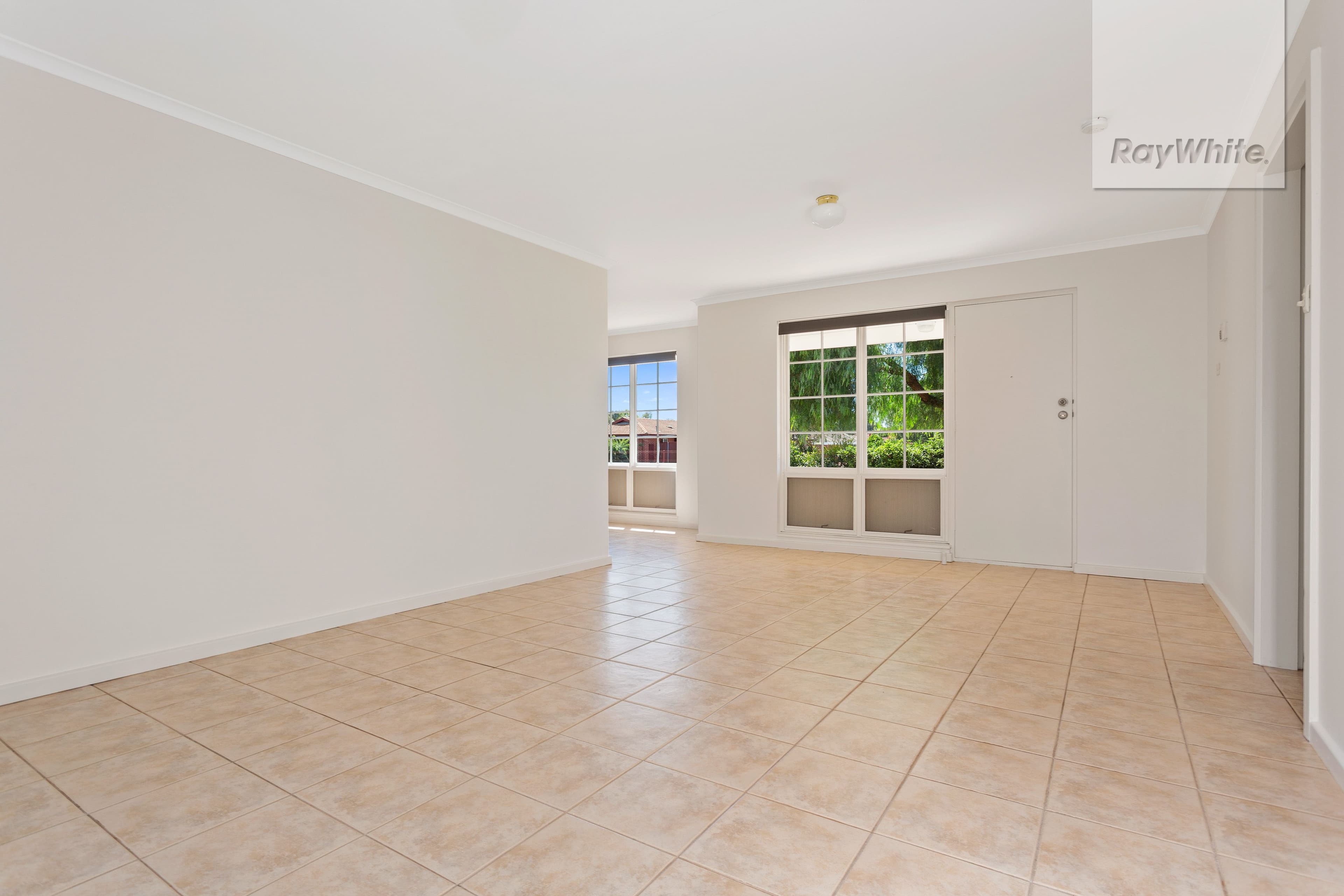 21 Chartwell Crescent, Paralowie SA 5108, Paralowie - Thumbnail 4