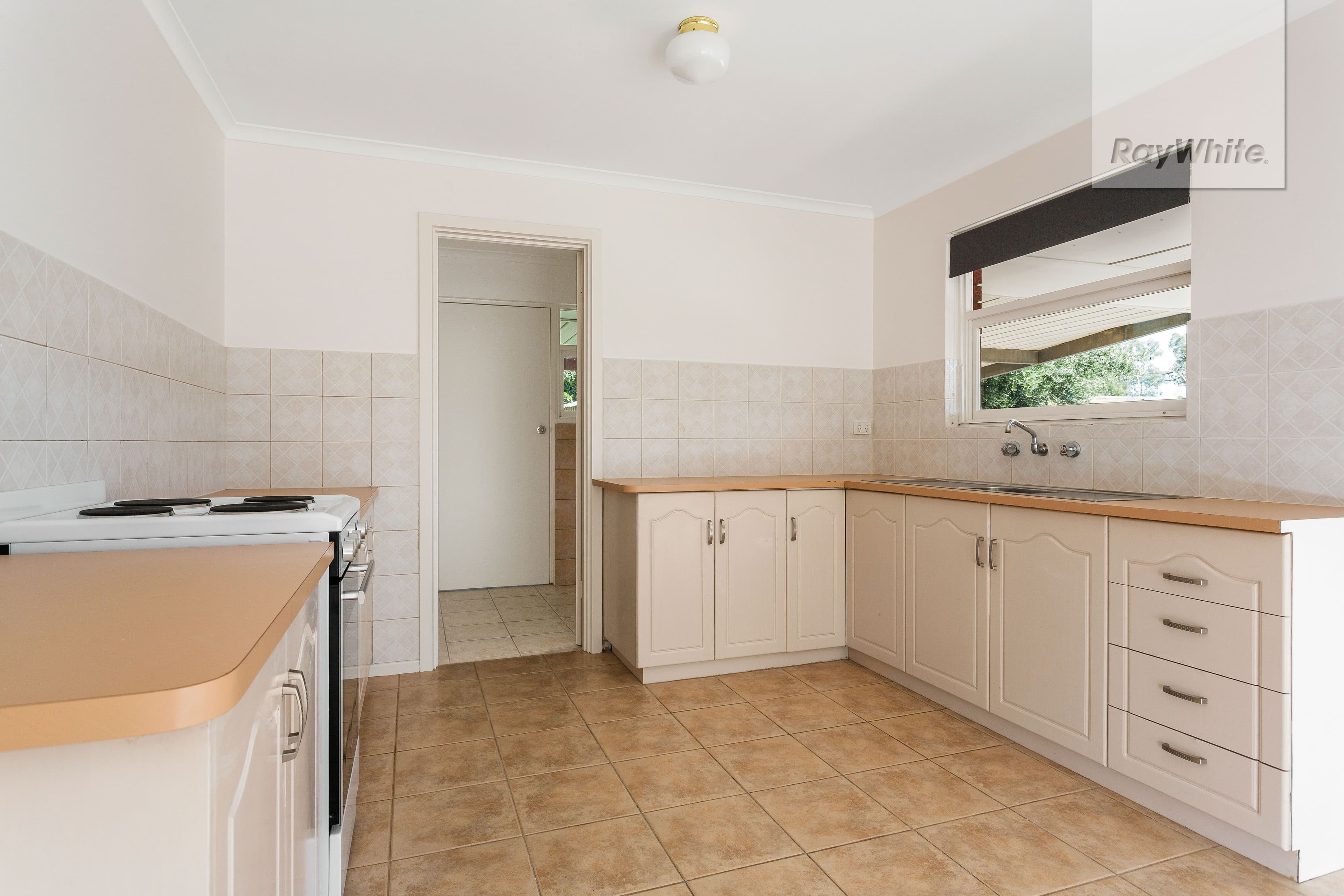 21 Chartwell Crescent, Paralowie SA 5108, Paralowie - Thumbnail 5