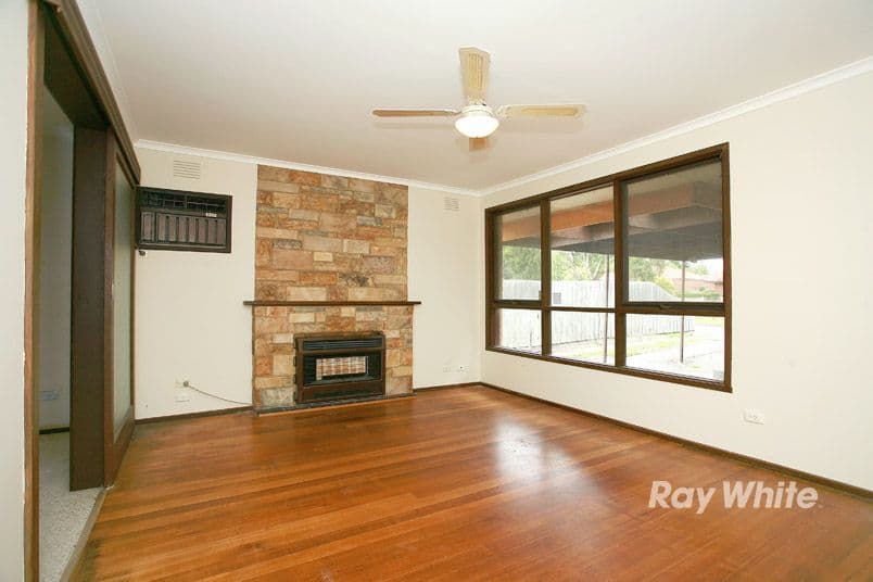 16 Hotham Street, CRANBOURNE VIC 3977, Cranbourne - Thumbnail 2