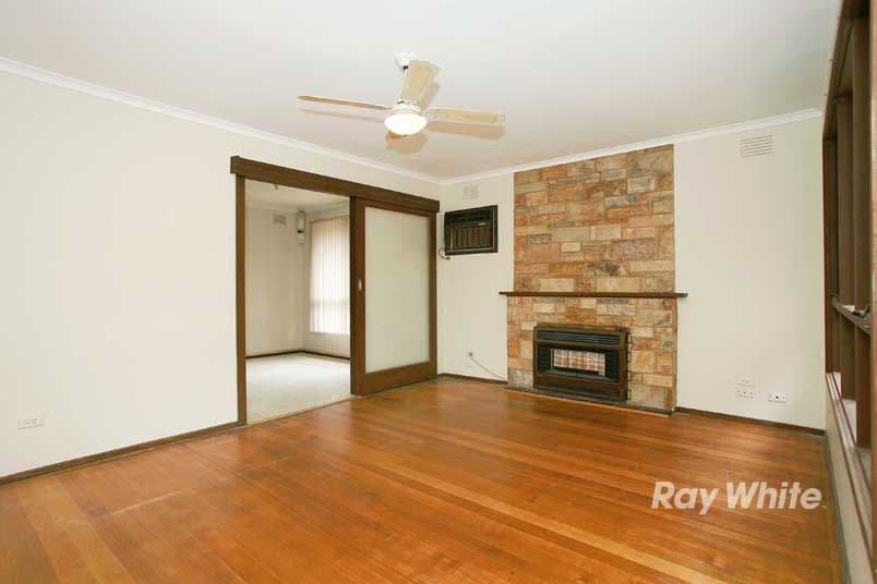 16 Hotham Street, CRANBOURNE VIC 3977, Cranbourne - Thumbnail 8